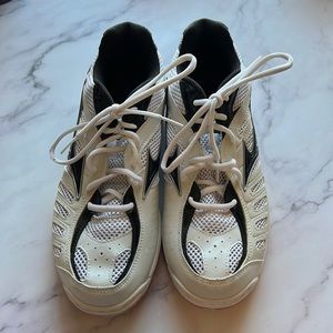 Women’s Volleyball 🏐 breathable shoes